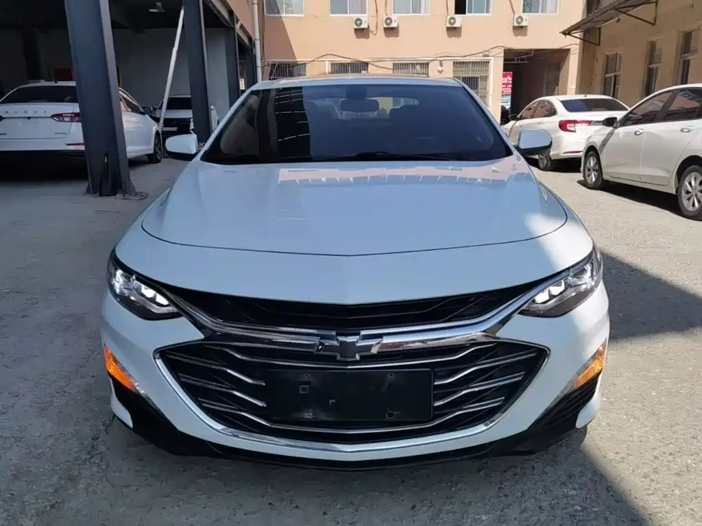 Chevrolet Malibu XL — миниатюра 3