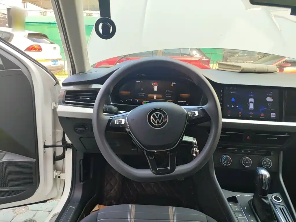 Volkswagen Lavida — миниатюра 11