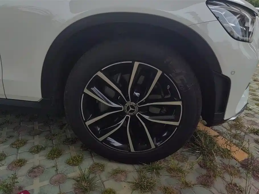 Mercedes-Benz GLC 2022 GLC 260 L 4MATIC Luxury