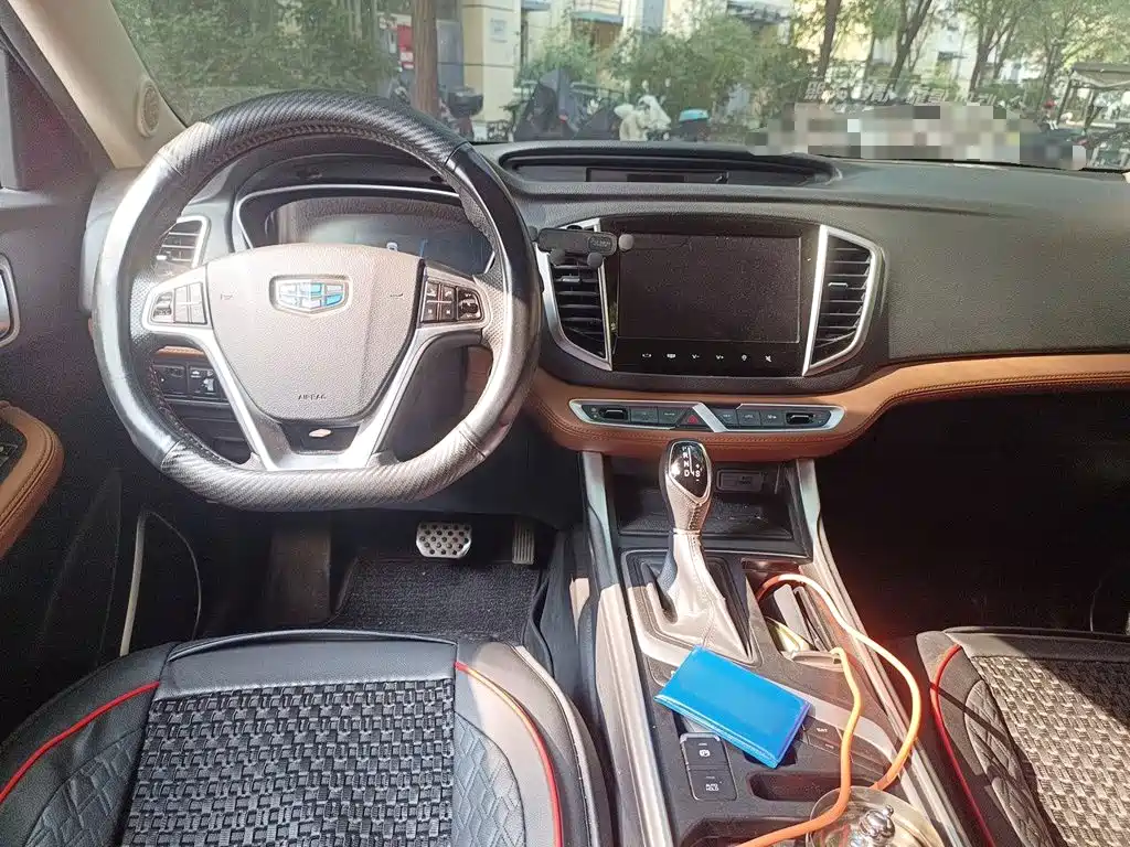 Geely Vision X6 — миниатюра 10