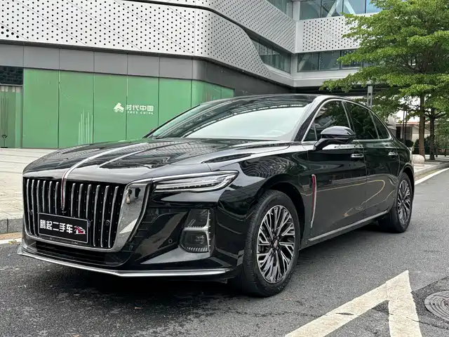 2023 Hongqi H5