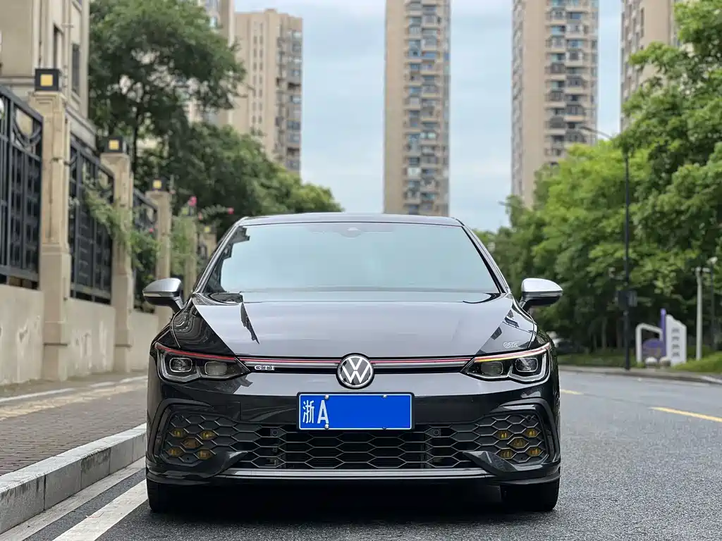 Volkswagen Golf GTI GTI 2021 380TSI DSG GTI