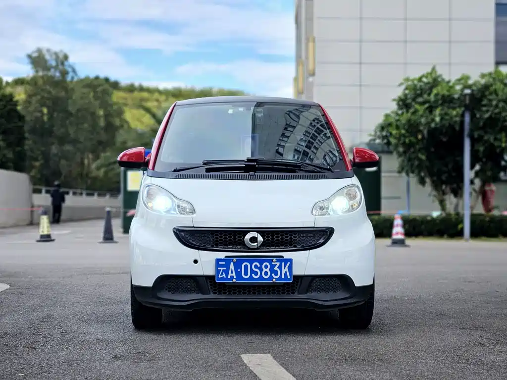 smart Smart Fortwo — миниатюра 2