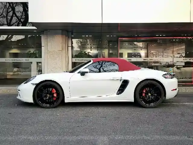 Porsche 718 2023