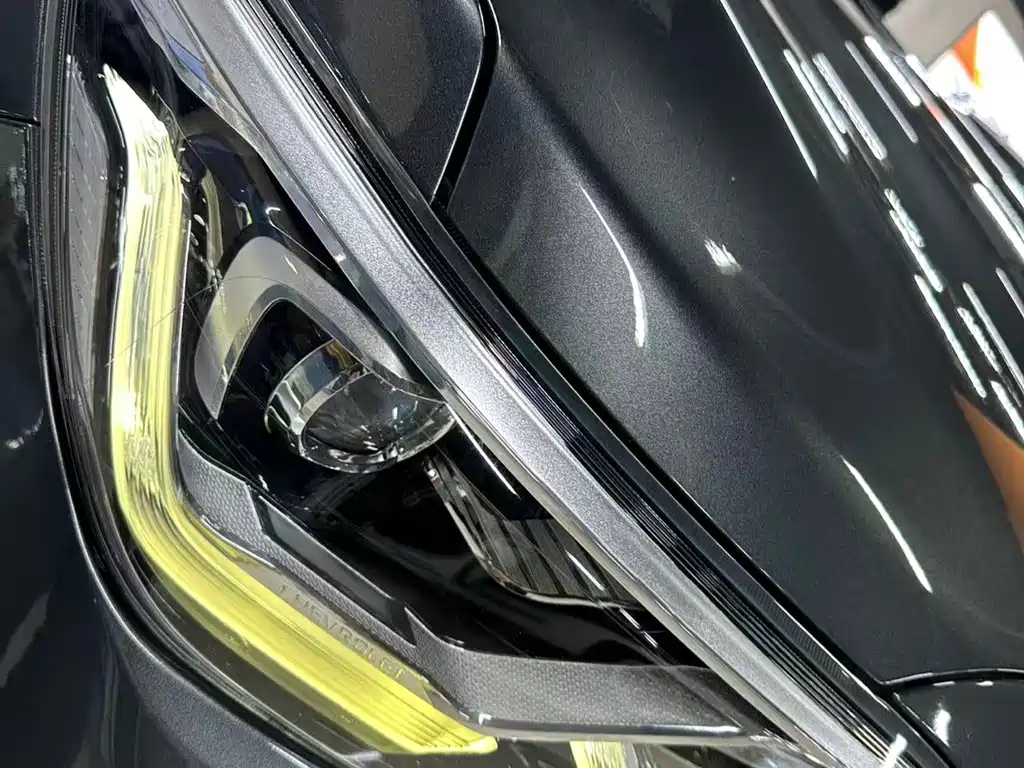 Chevrolet Volando — миниатюра 15