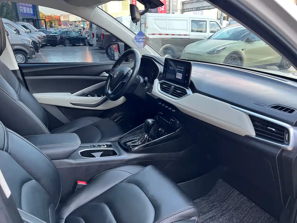 Baojun 530 1.5T CVT Premium Type China VI, фото 5