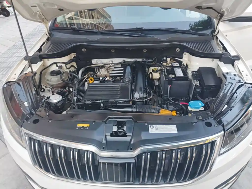 Skoda Karoq — миниатюра 20