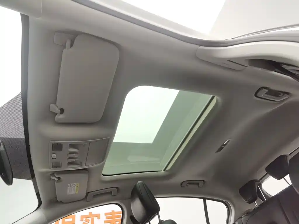 Ford Focus Active — миниатюра 14