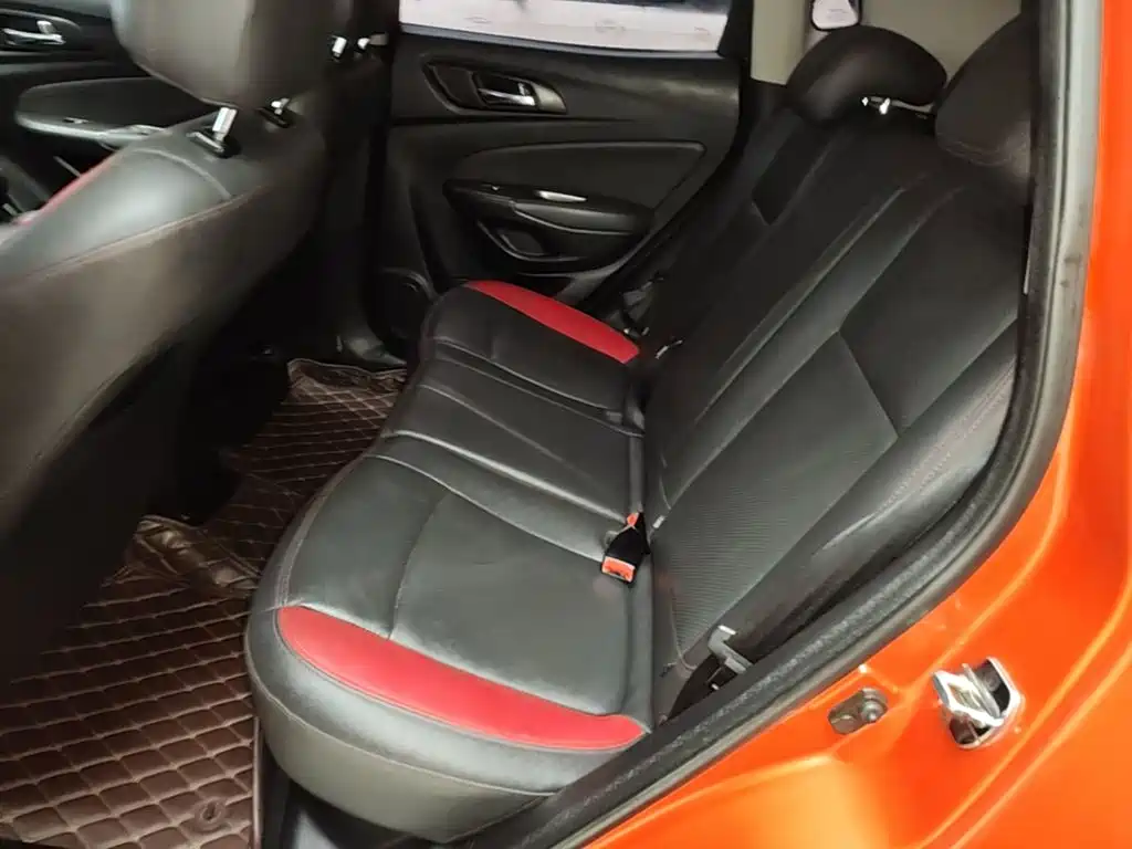 Changan CS15 — миниатюра 17