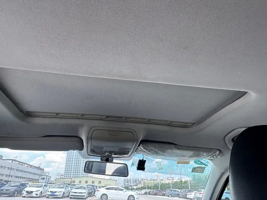 Volkswagen Passat — миниатюра 13