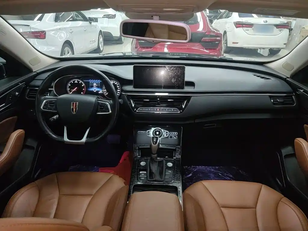 Hongqi Hongqi H5 — миниатюра 10
