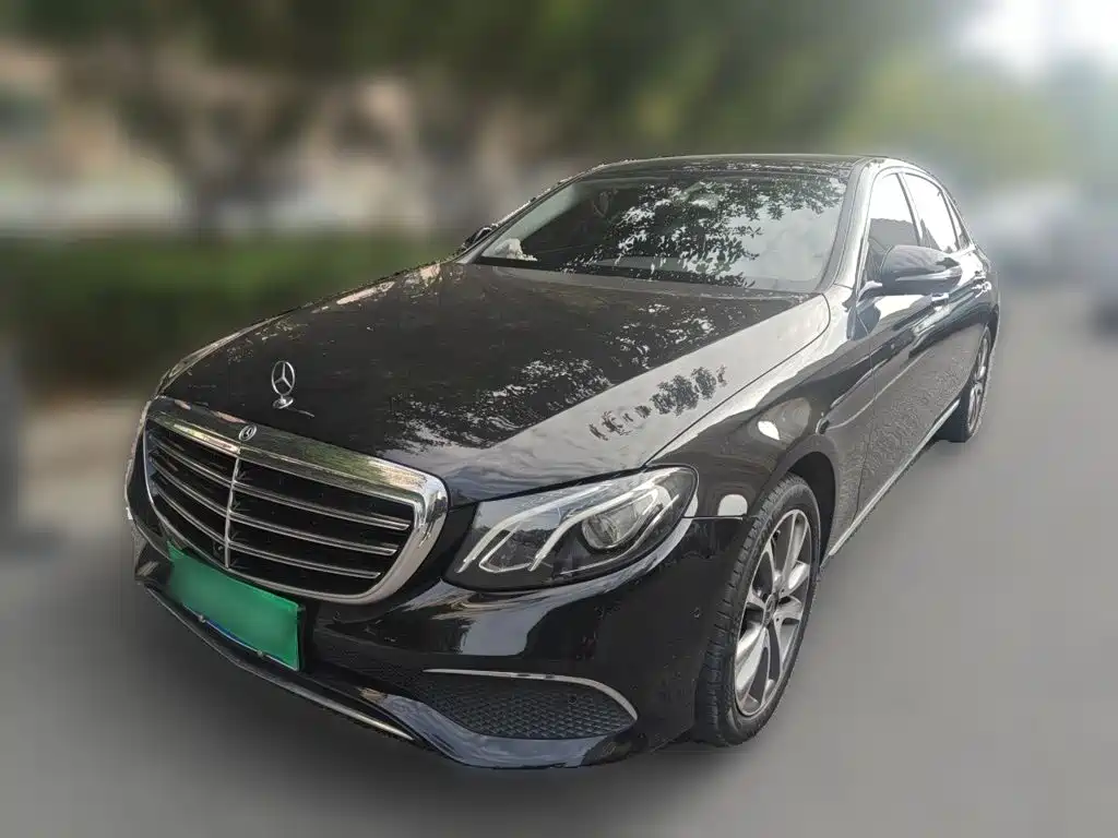 Mercedes-Benz E-Class — миниатюра 2