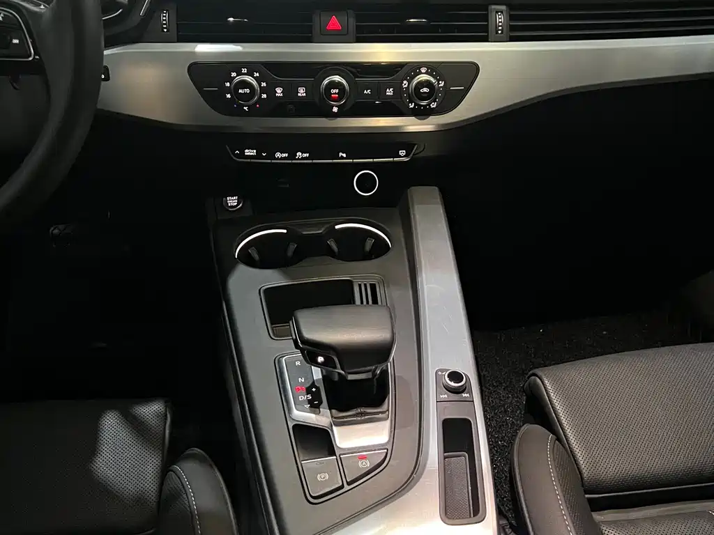 Audi A4L — фотографии объявления, Фото 10