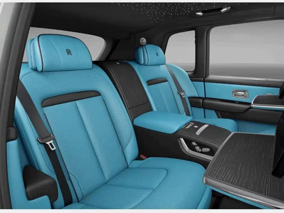 Rolls-Royce Cullinan — миниатюра 6