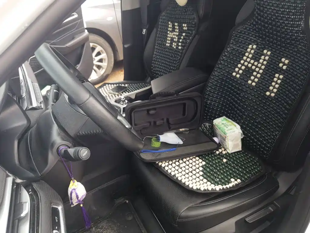 Geely Emgrand — миниатюра 8