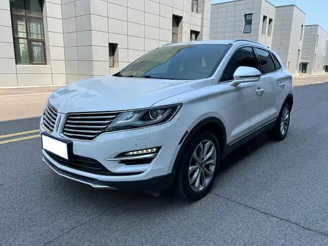 2017 Lincoln MKC