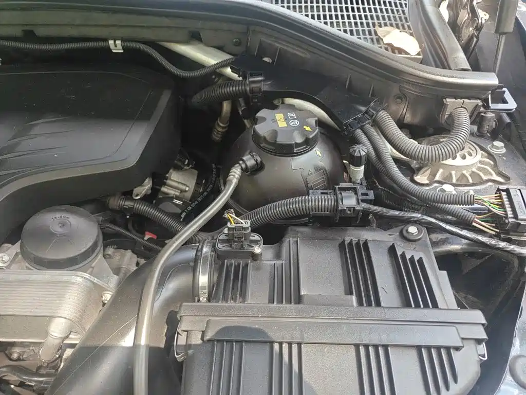 BMW X3 (Import) — миниатюра 20