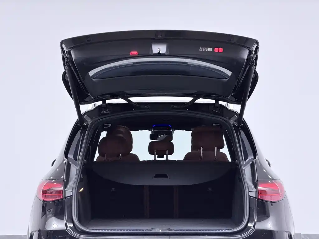 Mercedes-Benz GLC — миниатюра 19