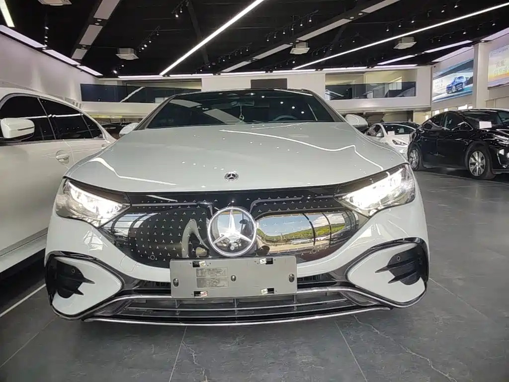 Mercedes-Benz EQE — миниатюра 3