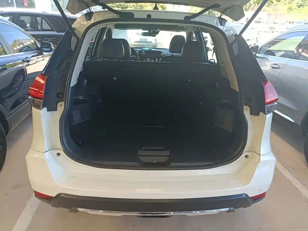 Nissan X-Trail — миниатюра 19