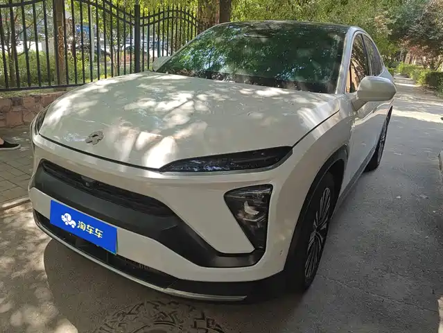 NIO EC6