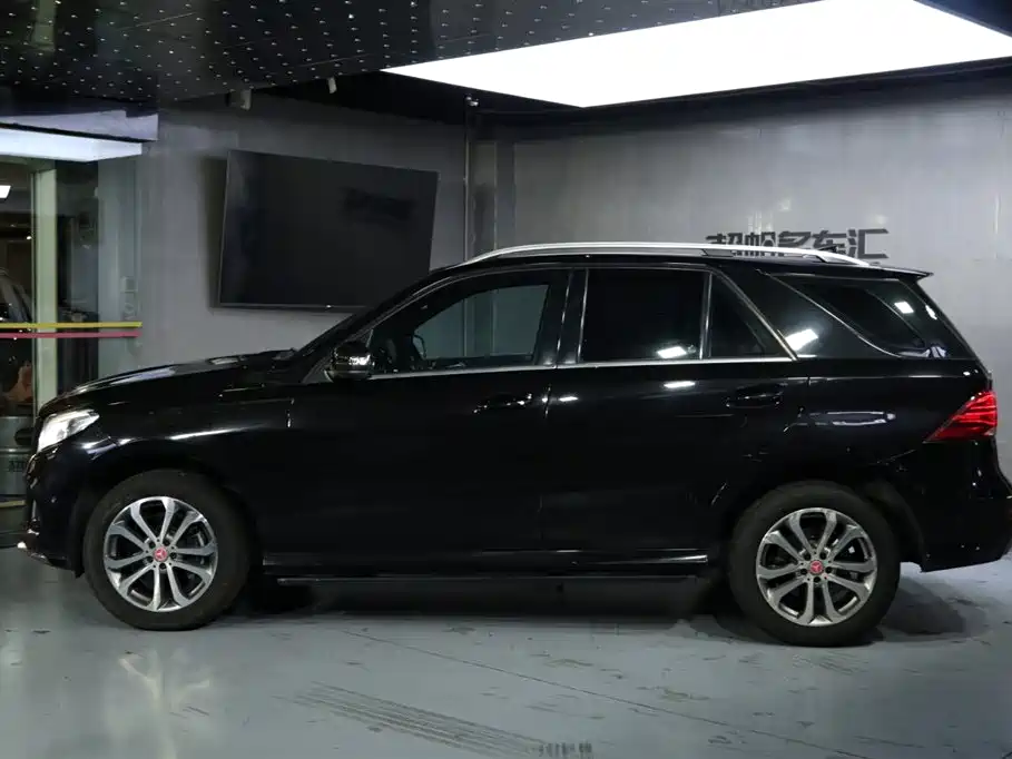 Mercedes-Benz GLE 2017 GLE 320 4MATIC