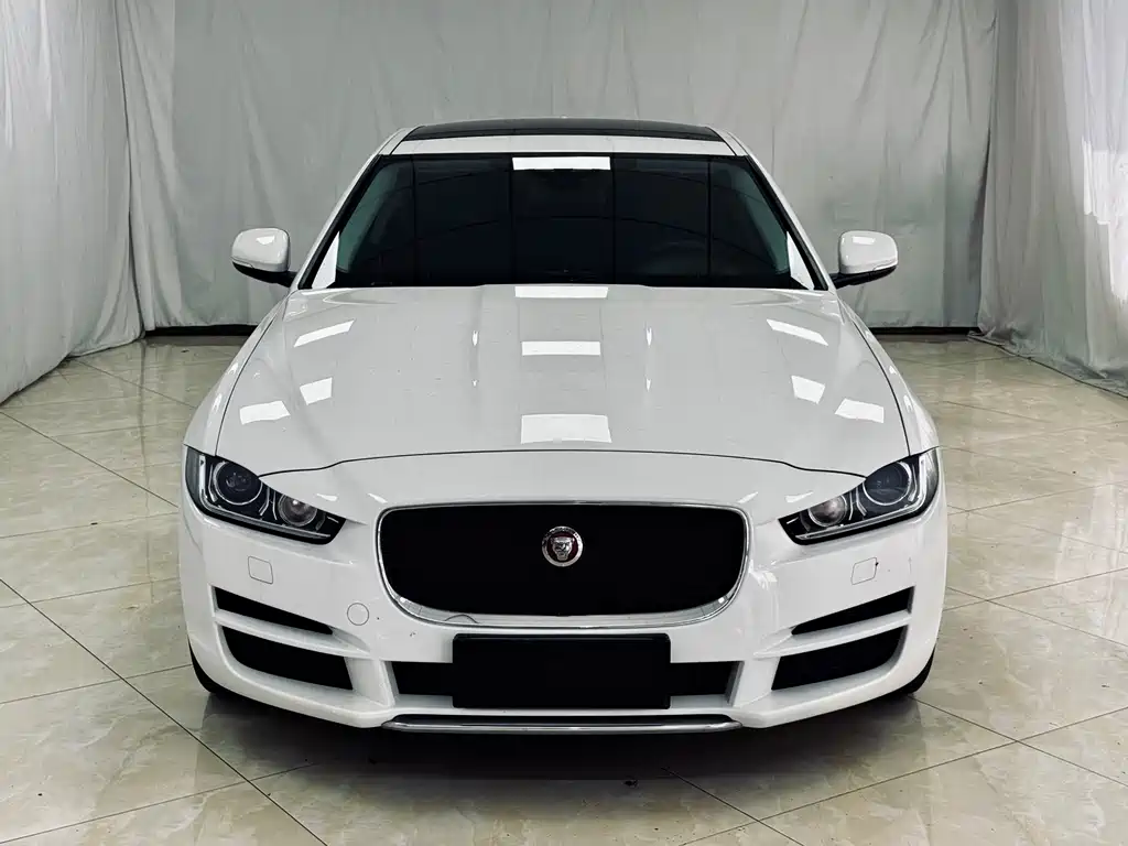 Jaguar XEL — миниатюра 2
