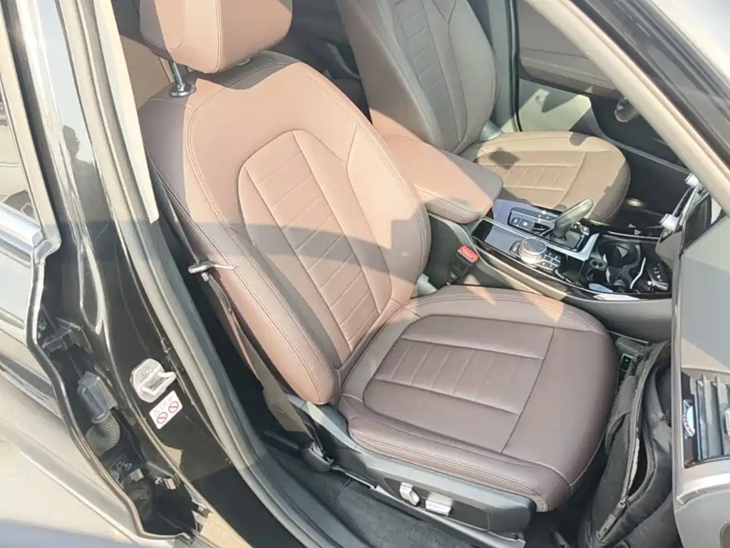 BMW X3 — миниатюра 25