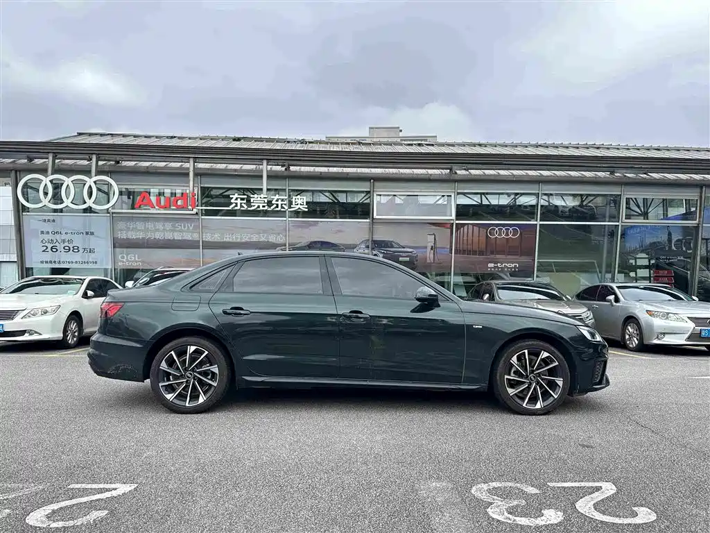 Audi A4L — миниатюра 3