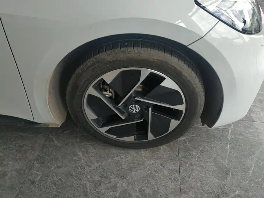 Volkswagen ID.3 — миниатюра 6