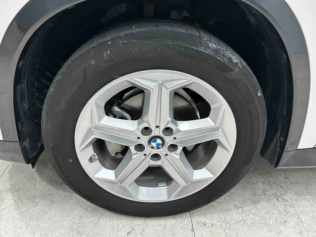 BMW X1 — миниатюра 21