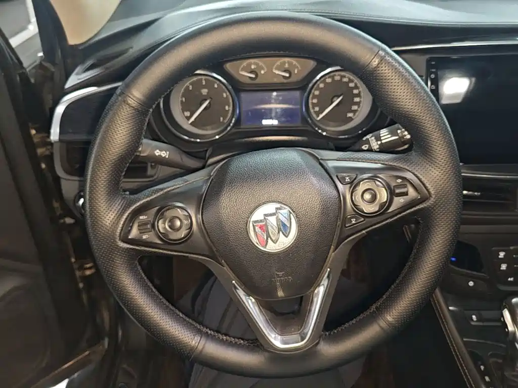 Buick Envision Plus — миниатюра 11