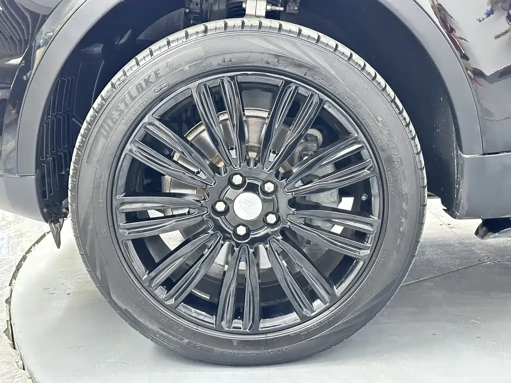 Land Rover Discovery — миниатюра 24