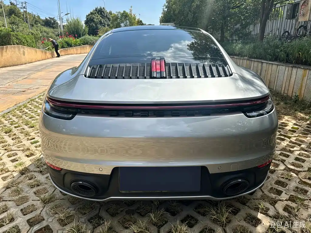 Porsche 911 — миниатюра 30