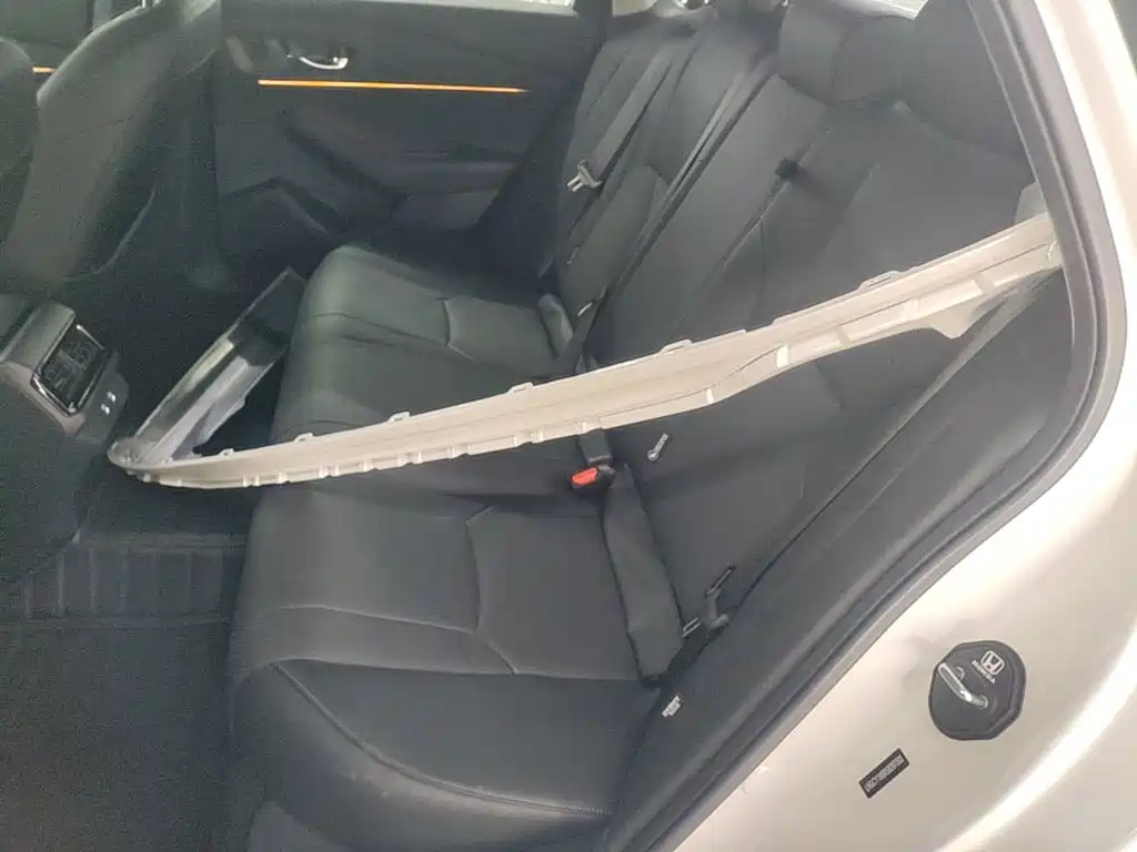 Honda Accord — миниатюра 17
