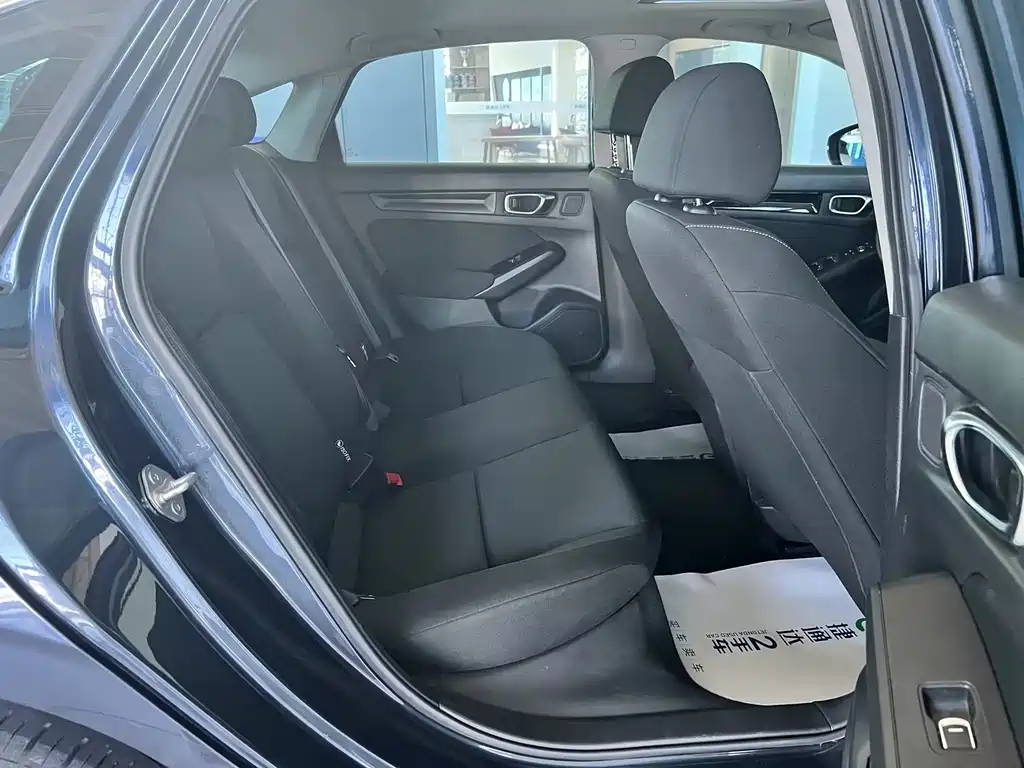Honda Civic — миниатюра 24