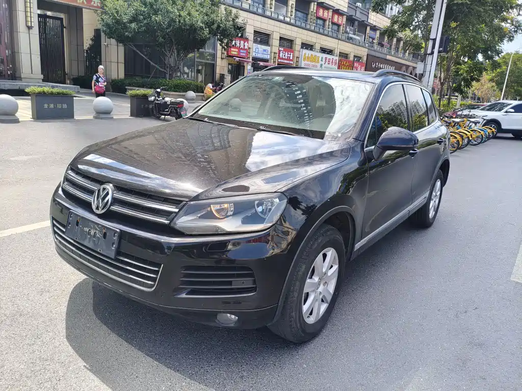 Volkswagen Touareg 2015