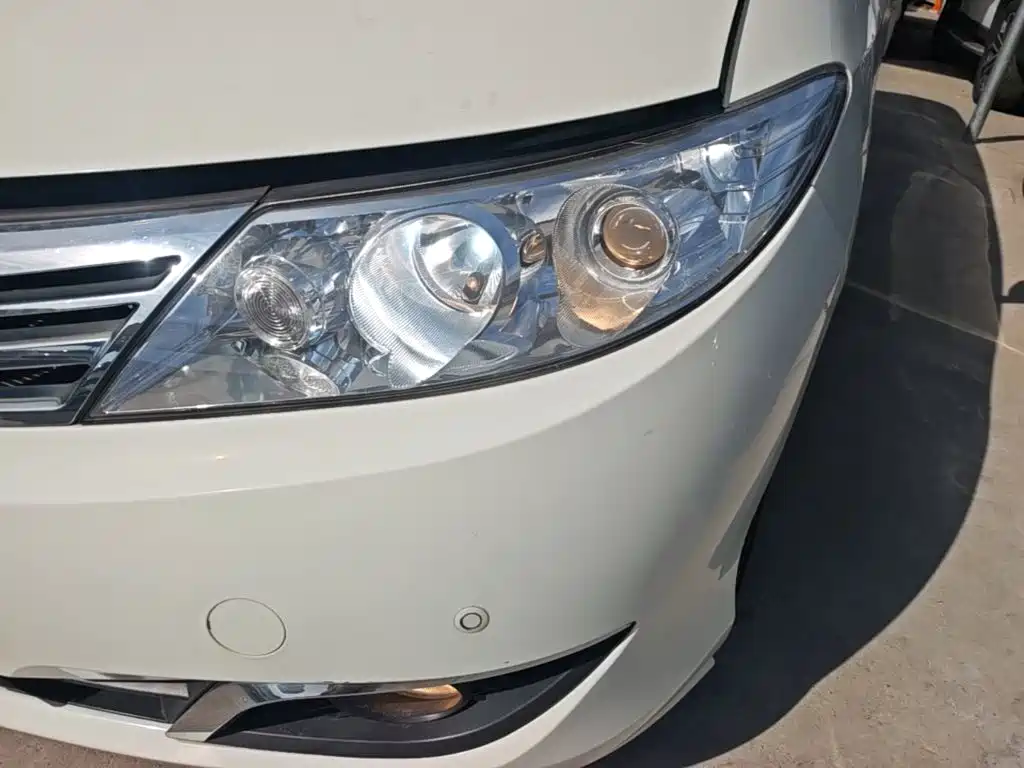 BYD M6 — миниатюра 24