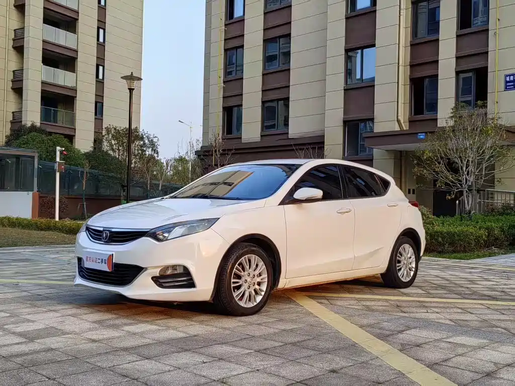 Changan Eado XT 2015