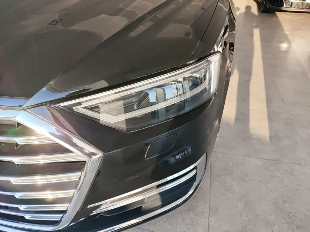Audi A8 — миниатюра 24