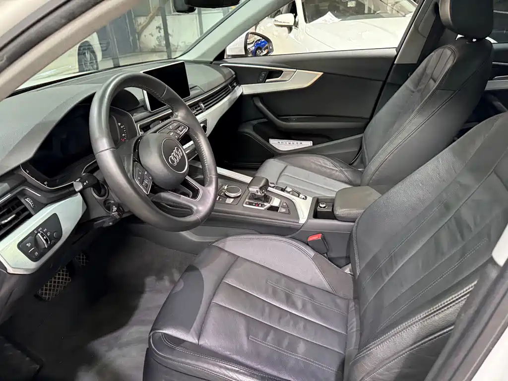Audi A4L 2018 30 40 TFSI Fashion
