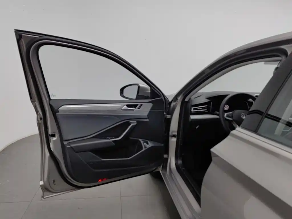 Volkswagen Sagitar — миниатюра 8