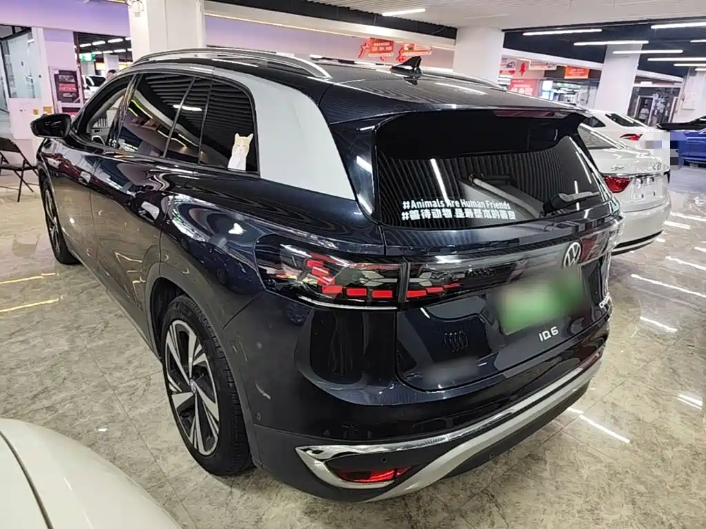 Volkswagen ID.6 Crozz — миниатюра 5