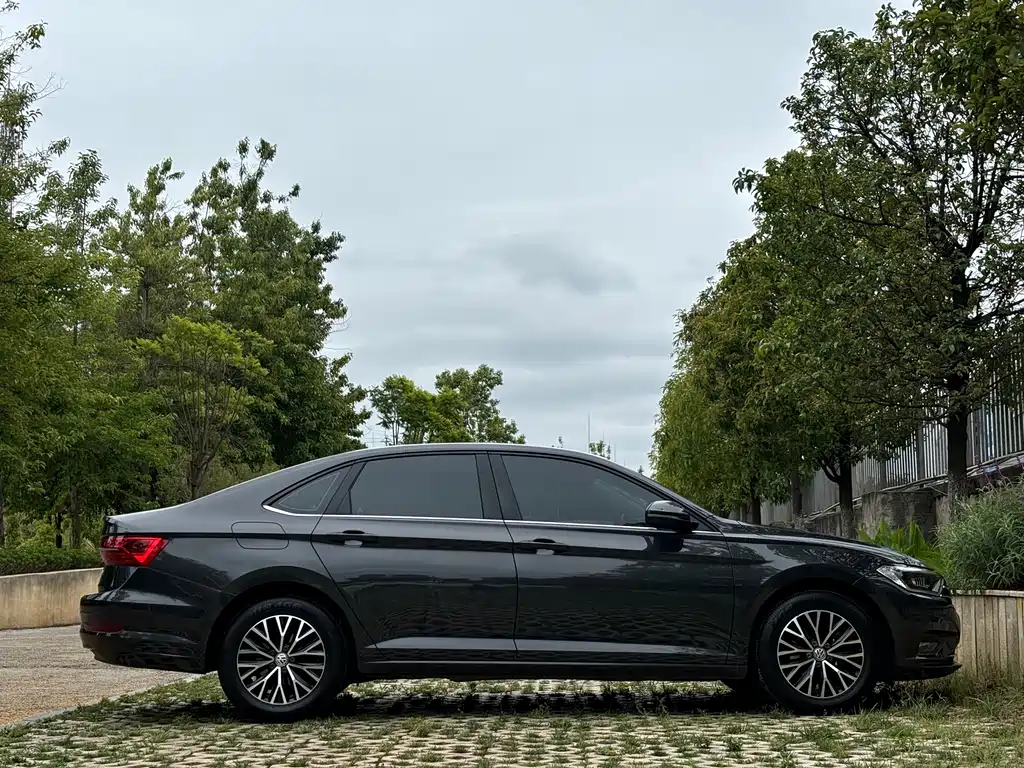 Volkswagen Sagitar 2019 280TSI DSG Comfort V