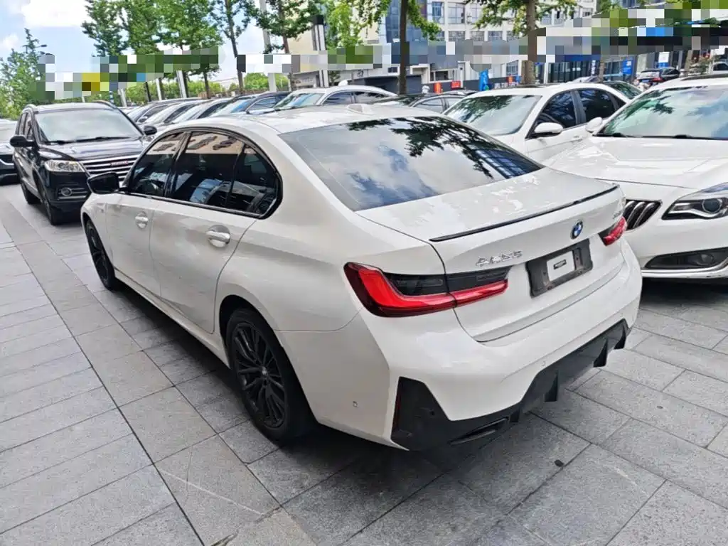 BMW 3 Series — миниатюра 5