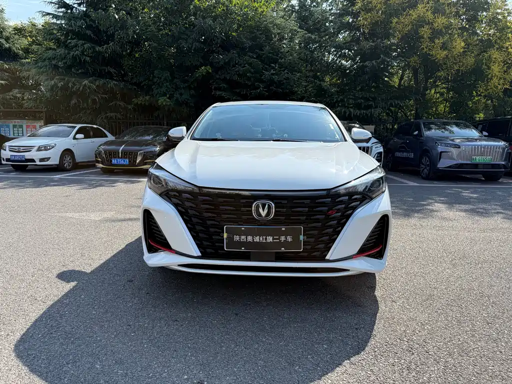 Changan Eado — миниатюра 2