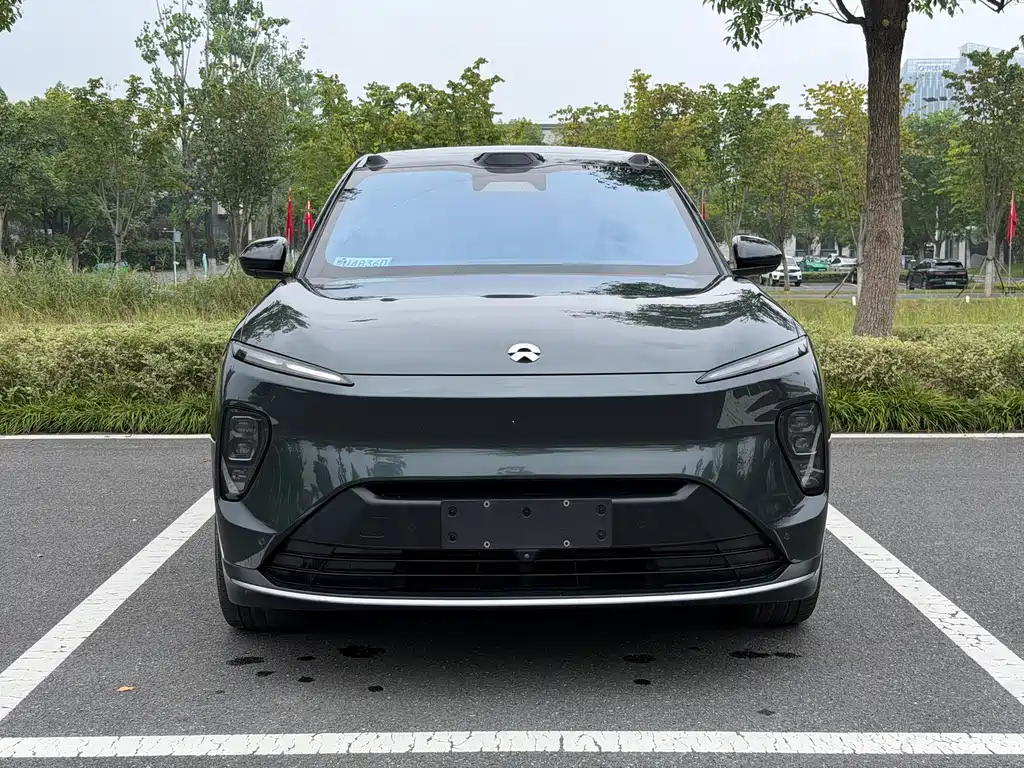 NIO ES8 — миниатюра 2