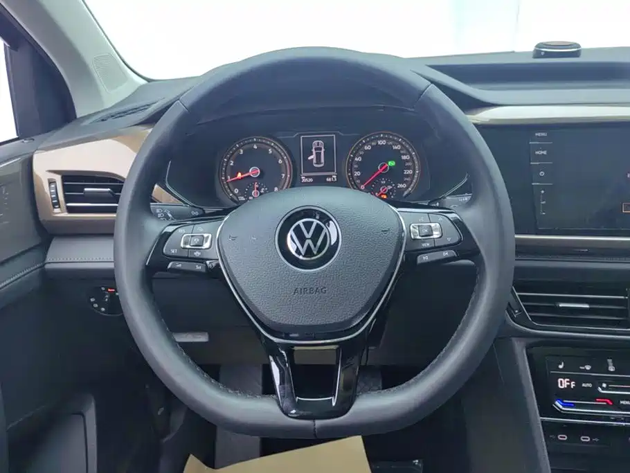 Volkswagen Tharu — миниатюра 15