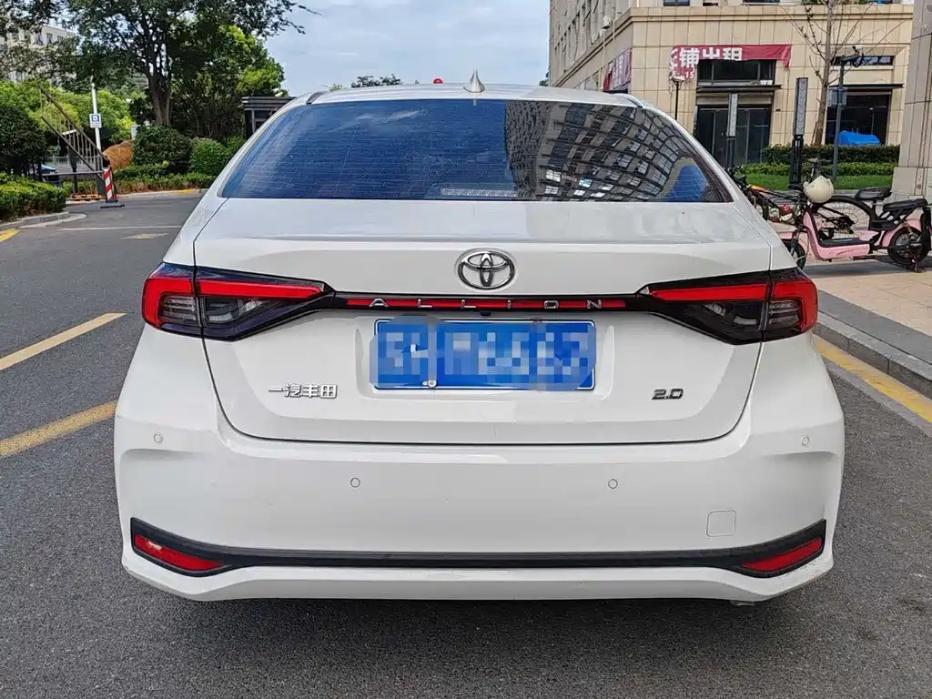Toyota Allion — миниатюра 5