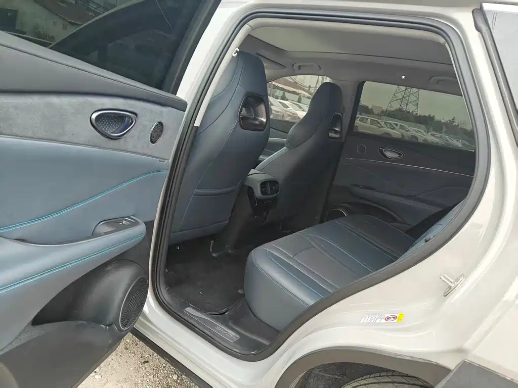 BYD SEA LION 07 DM I